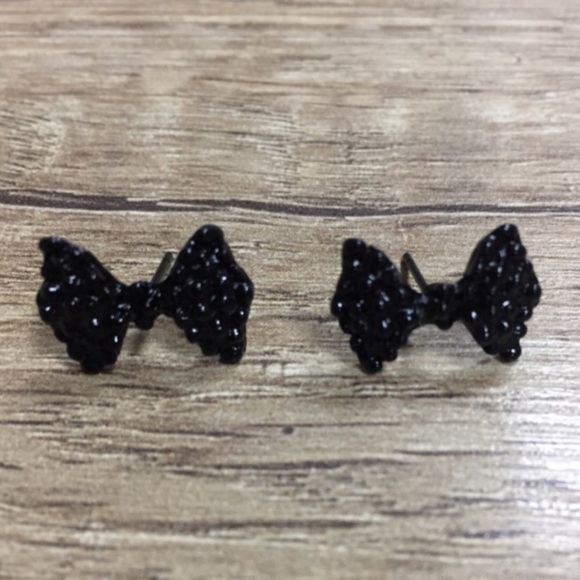 Black Blingy Rhinestone Bow Stud Earrings For Women - Picture 1 of 4